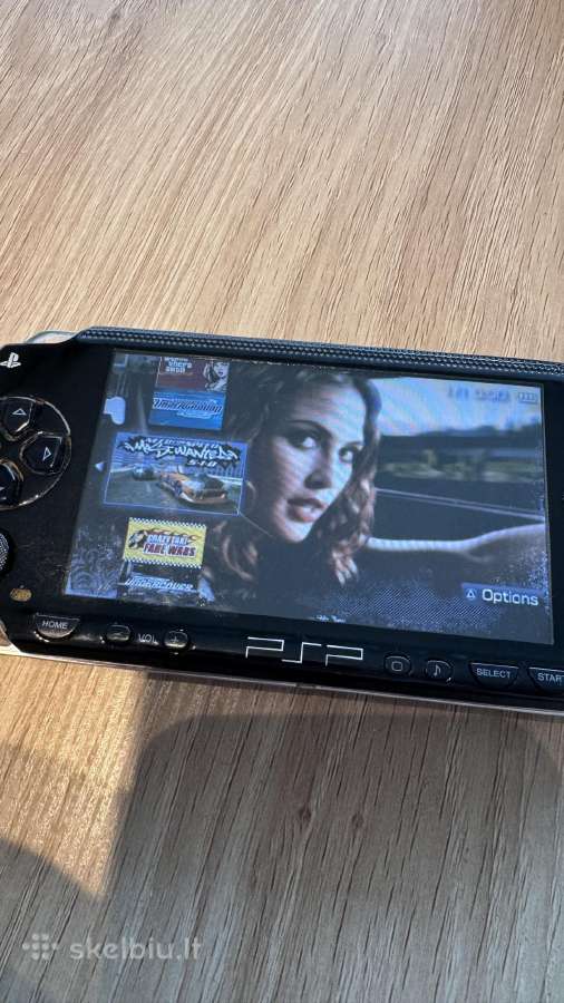 Atrištas su žaidimais Sony PSP+nauji priedai+32gb - nuotraukos Nr. 3