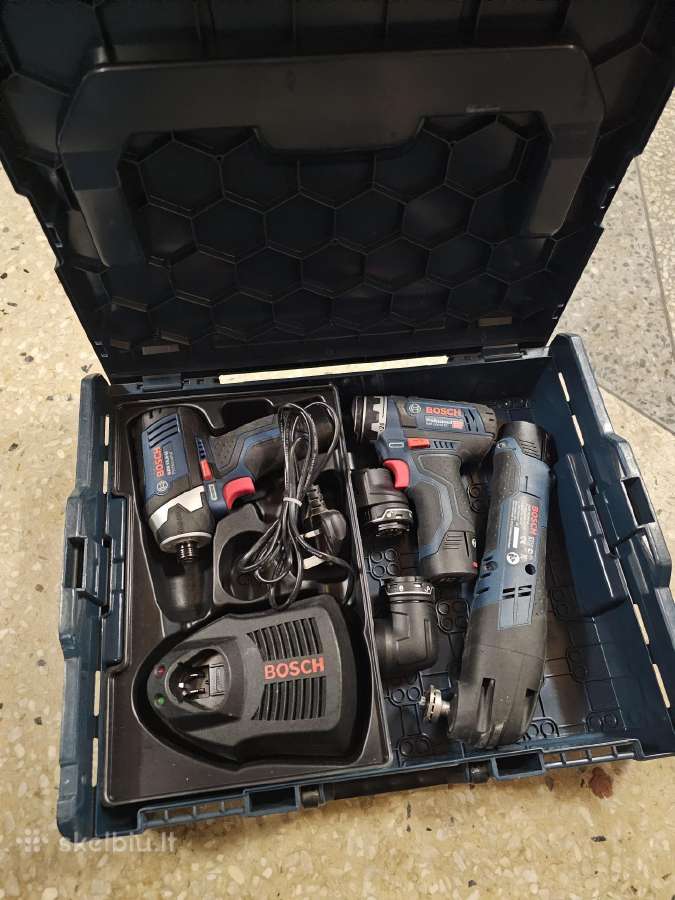 Bosch 12v 3 irankiu komplektas su 3 x baterijomis.