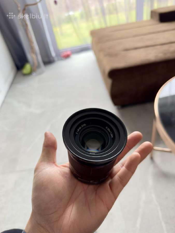 Sony 50mm 1.8g Ap-c