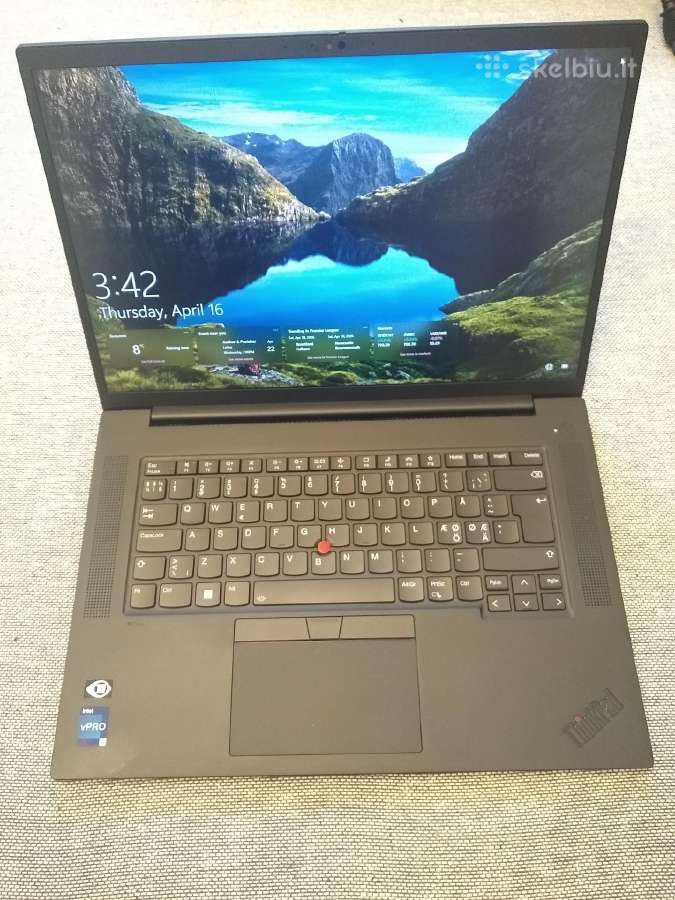X1 extreme 15.6"
