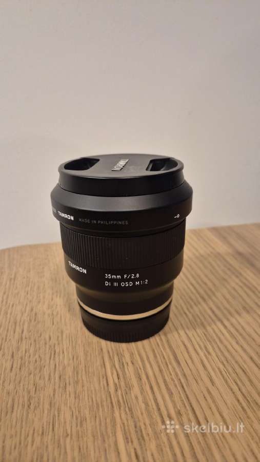 Tamron 35 mm f2.8 objektyvas