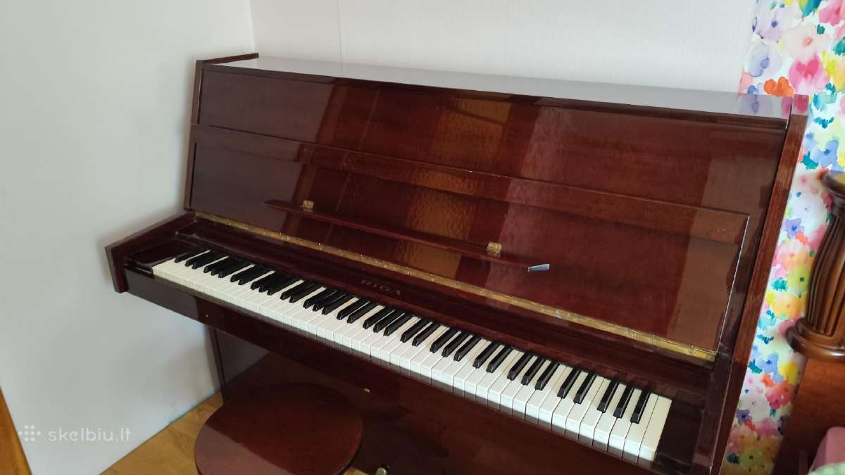 Pianinas Riga