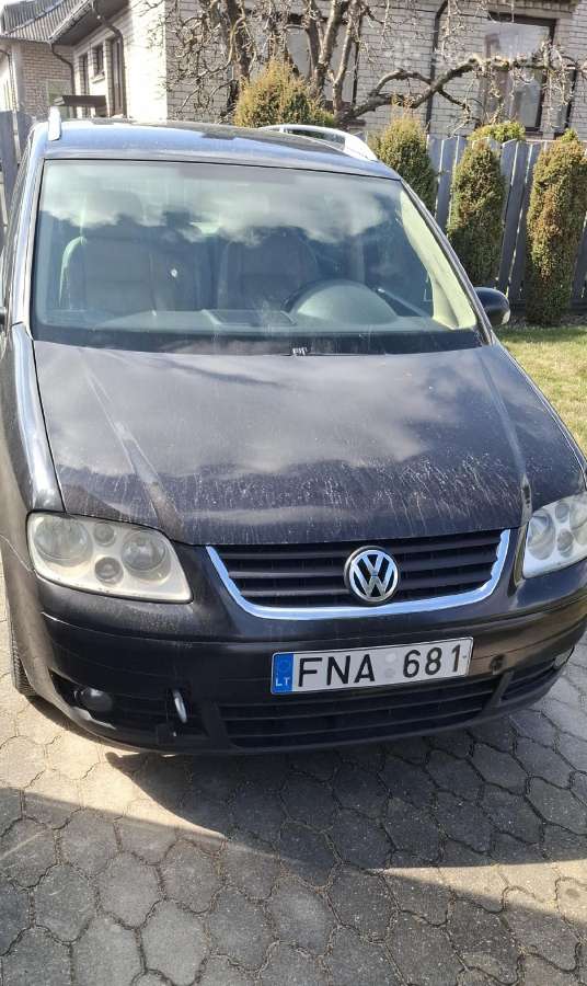 VW Tuoran 2006