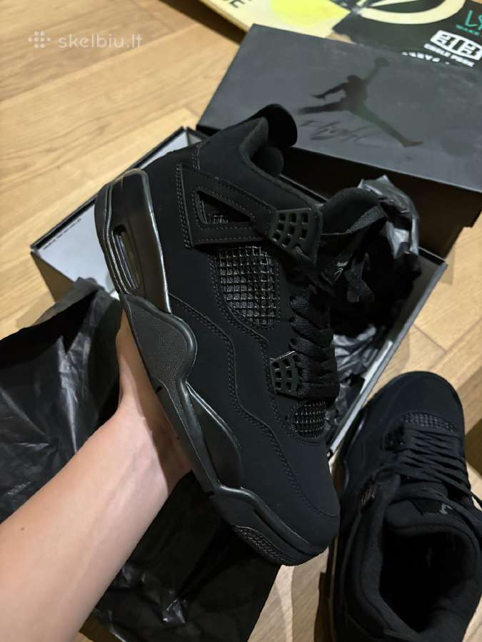 Nike jordan 4