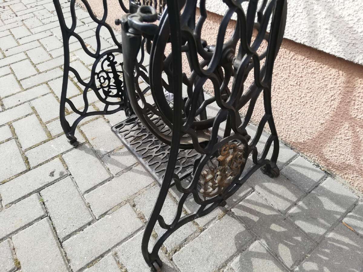 Kojos stalui saslikinei - nuotraukos Nr. 2
