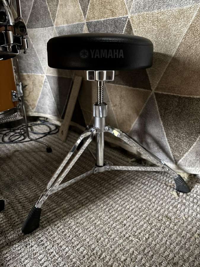 Kėdė Yamaha DS-840 - nuotraukos Nr. 2