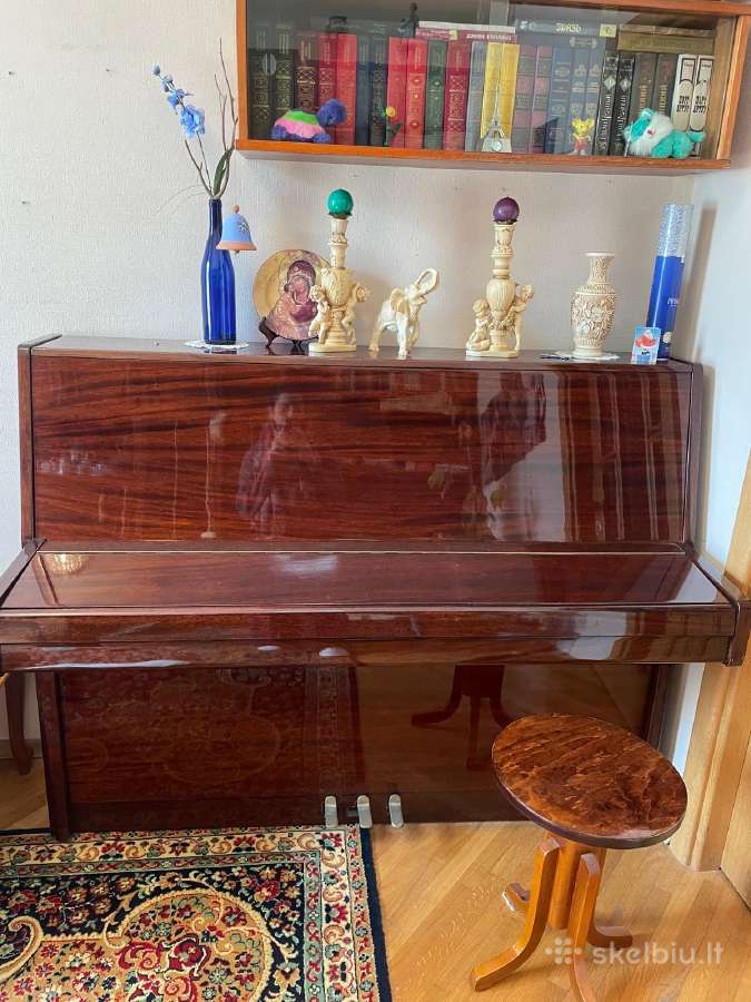 Pianinas Riga