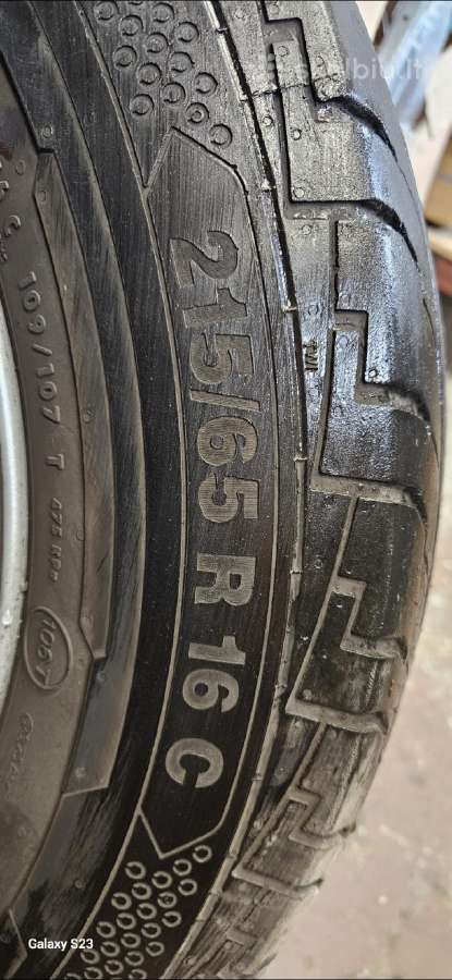 Padangos215 x 65 x R16 C