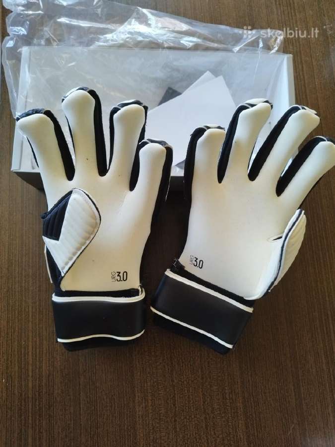 Naujos "Adidas" vartininko pirštinės