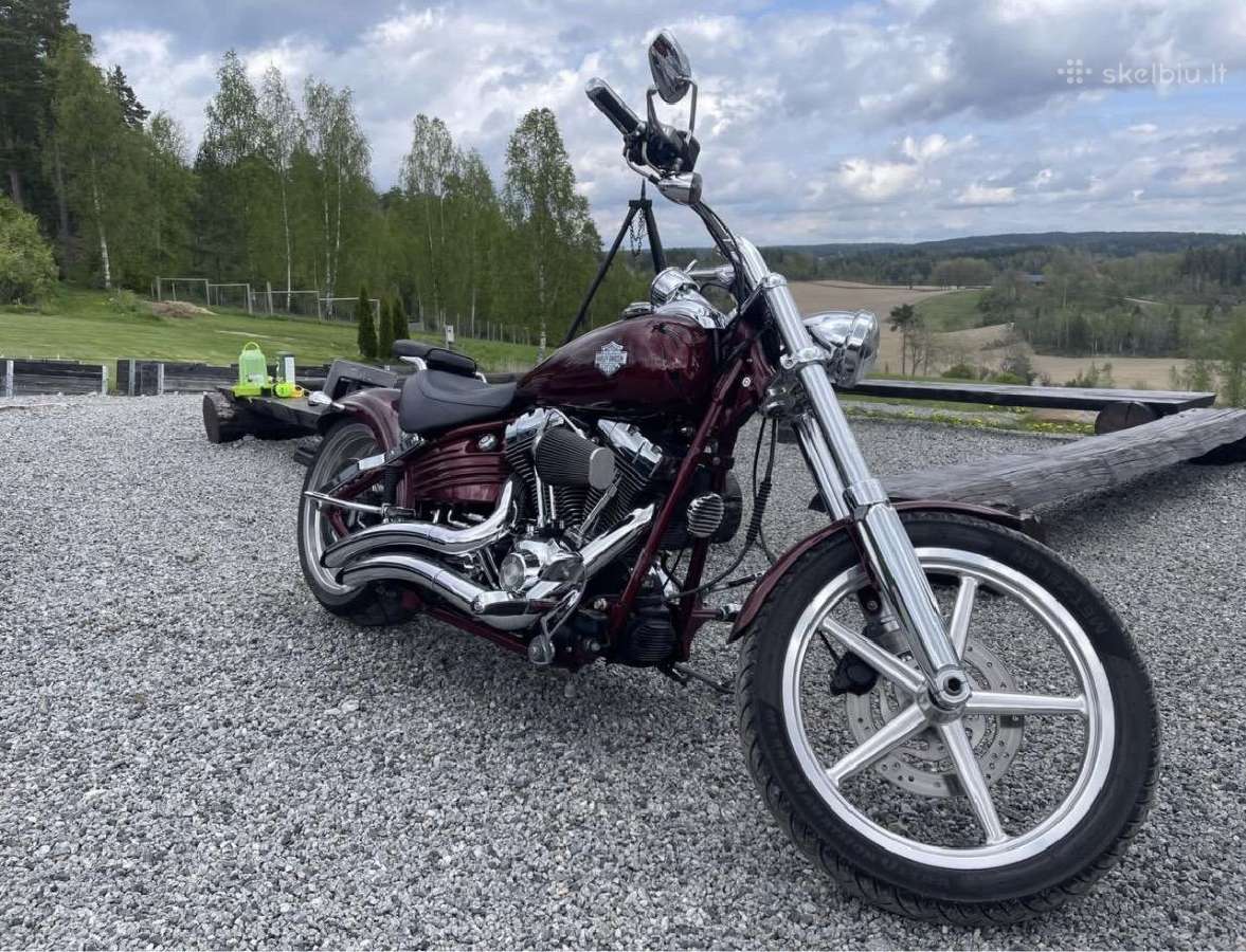 Harley Davidson Rocker C Softail
