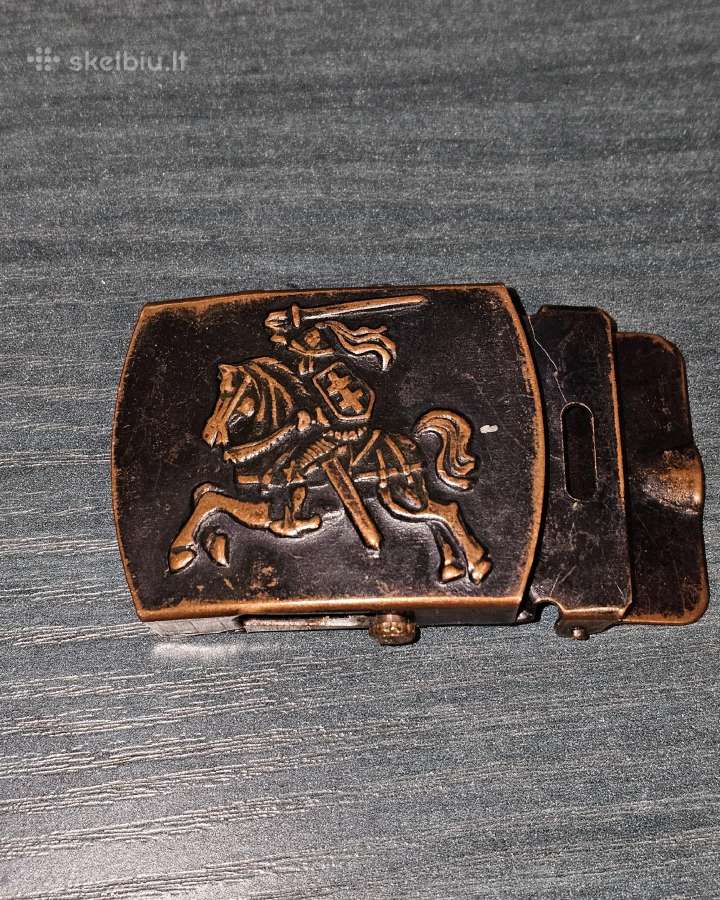 1988 -90 m. pirmosios kooperatyvų saktys.