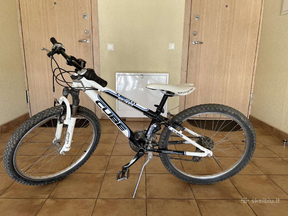 Cube Junior racing series vaikiškas dviratis