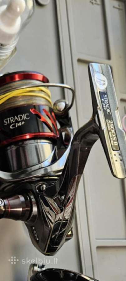 Shimano stradic Ci4+ 2500s bugnelis