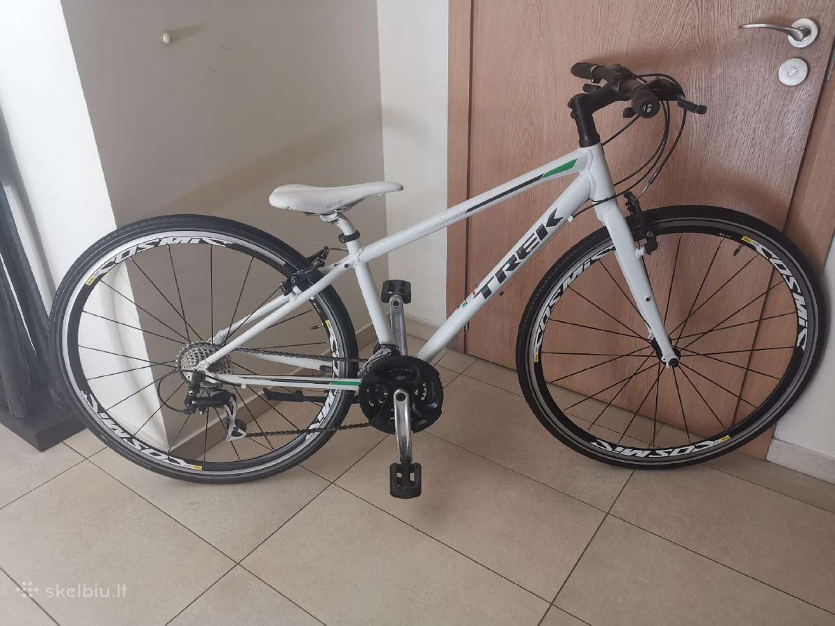 Trek Hibridinis Miesto dviratis