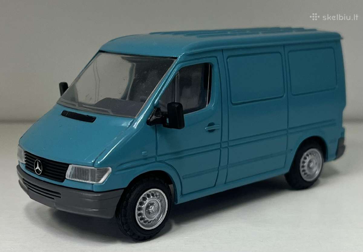 Kolekciniai modeliukai-mercedes Benz