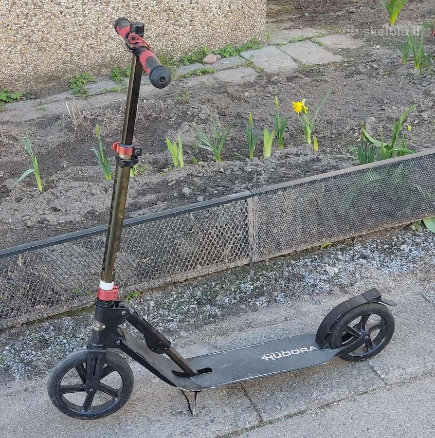 Paspirtukas Hudora