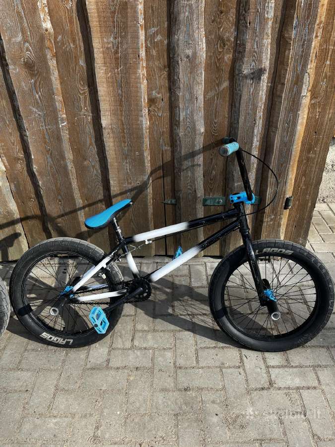 Parduodu 2 BMX dviračius