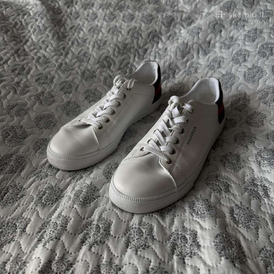 Tommy Hilfiger batai