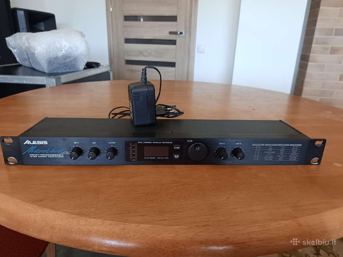 Efektu procesorius Alesis microverb 4