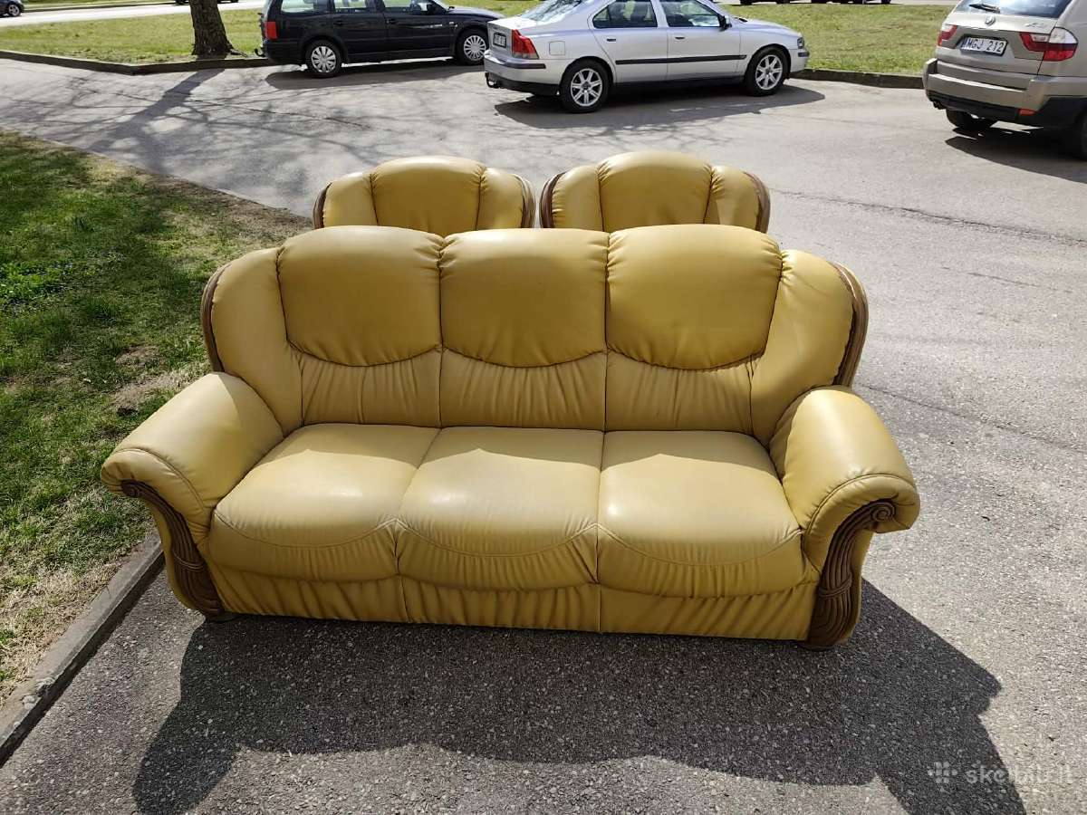 Sofa su foteliu