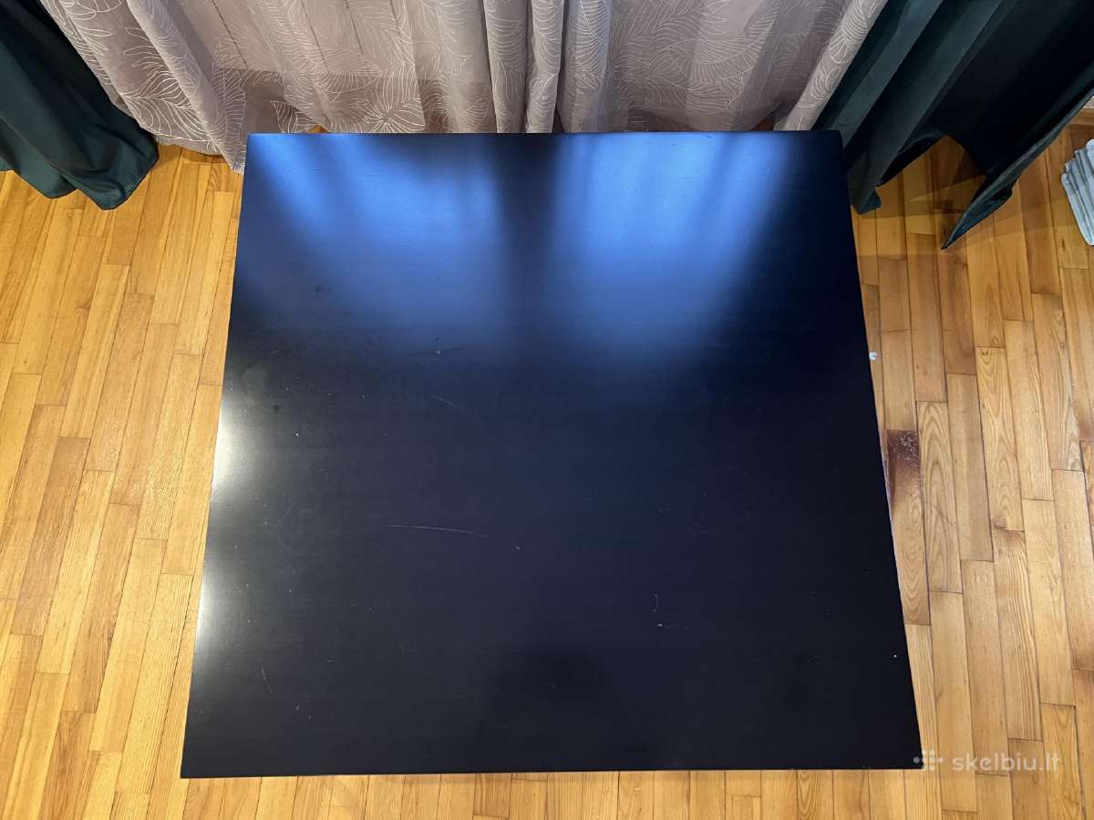 Stalas Ilgis 91,5 cmplotis 91,5 cmaukštis 42 cm