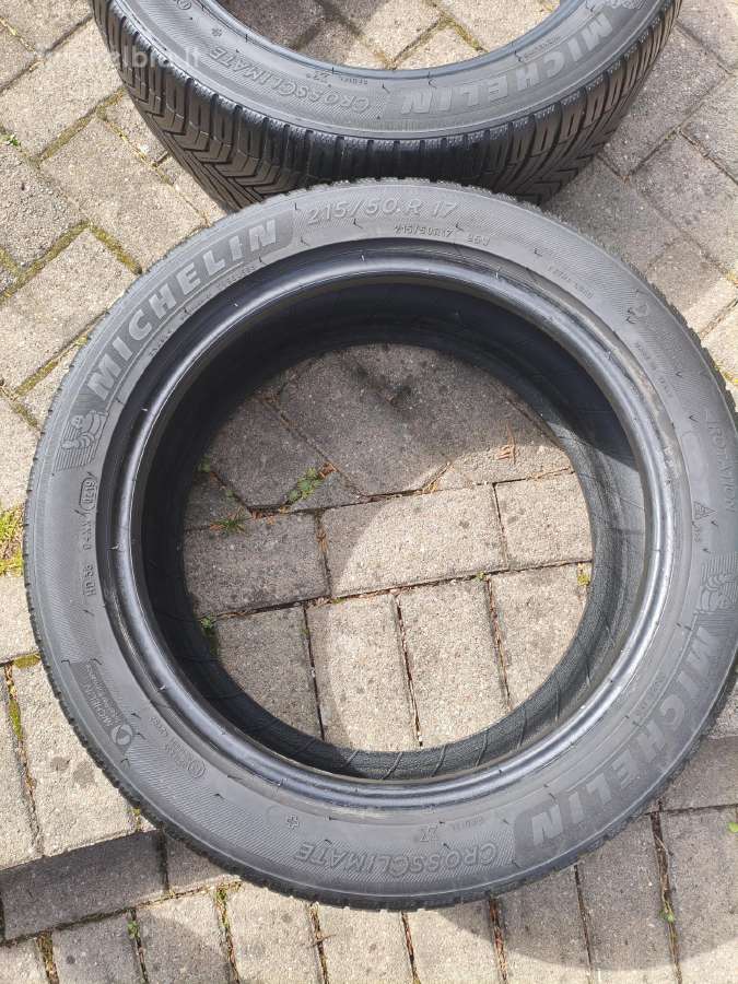 Parduodu naudotas Michelin Crossclimate 2 padangas
