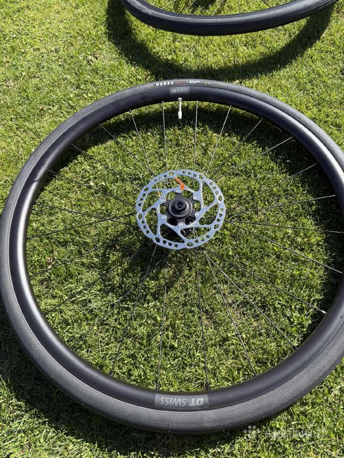 Nauji DT Swiss G540 ir S-Works Mondo