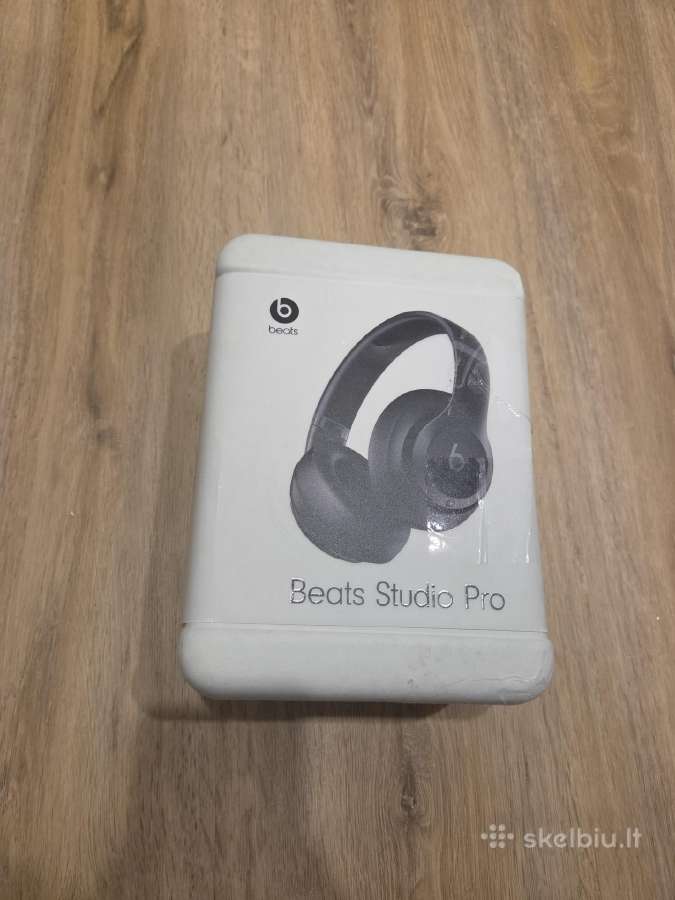 Beats Studio Pro Black Ausines