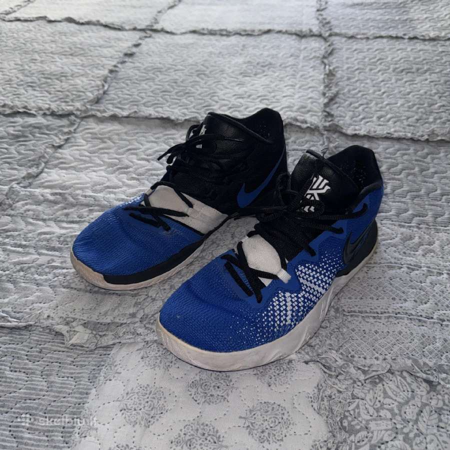 Nike Kyrie Flytrap krepšinio batai
