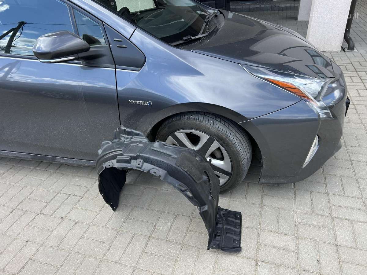 Posparnis Toyota Prius 4