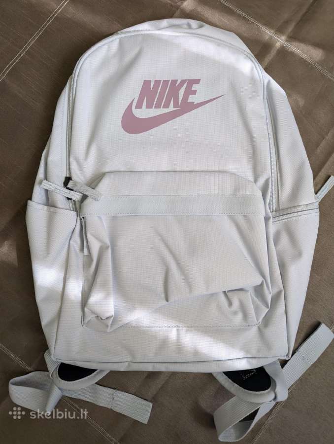 Nike nauja kuprinė