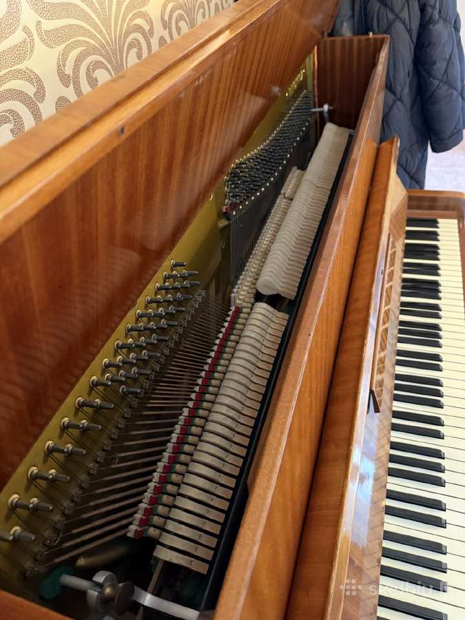 Pianinas Legnica su kėdute - nuotraukos Nr. 2