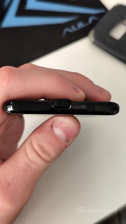 Parduodu telefoną Samsung S8