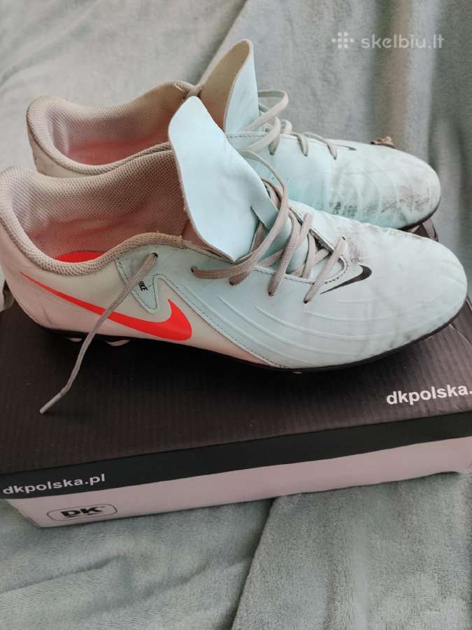 Futbolo bateliai