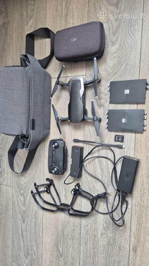 Dji mavic air. Fly more combo