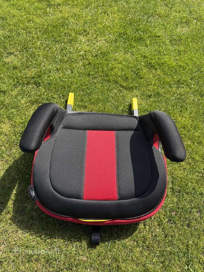 Beveik naujas Vaggio 2-3 shuttle (raudona)