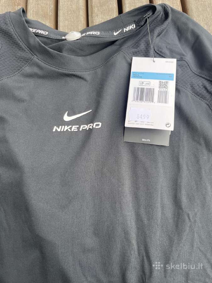 Nike maikutes pigiau nei uz puse kainos