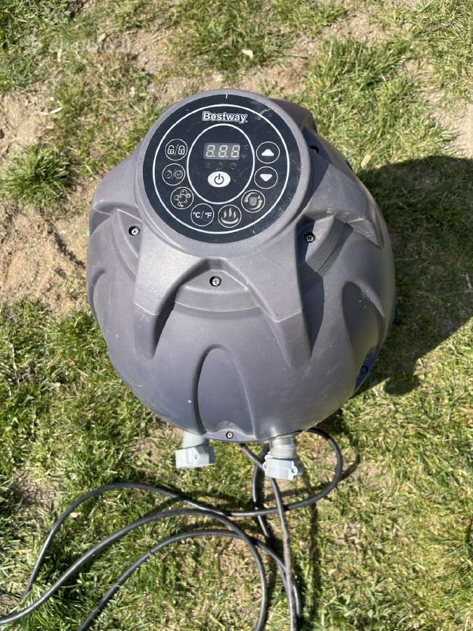 Lazy Spa Jakuzzi sildytuvas ir burbulu putikas