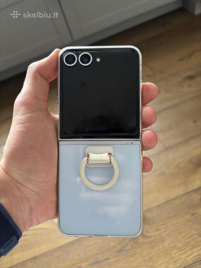 Galaxy z flip 6