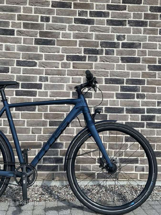 Dviratis Cross Tour-x 28" (60cm XL),diržinė pavara