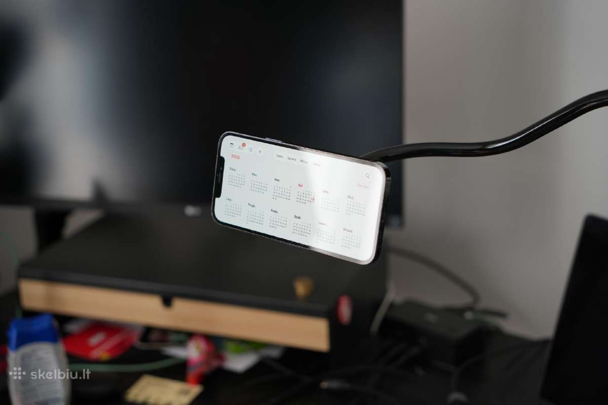 Stalinis Magsafe iPhone iPad laikiklis