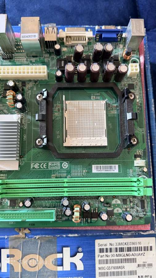 Foxconn Gf7050-m2 motininė plokštė Am2/am2+ Dd - nuotraukos Nr. 2