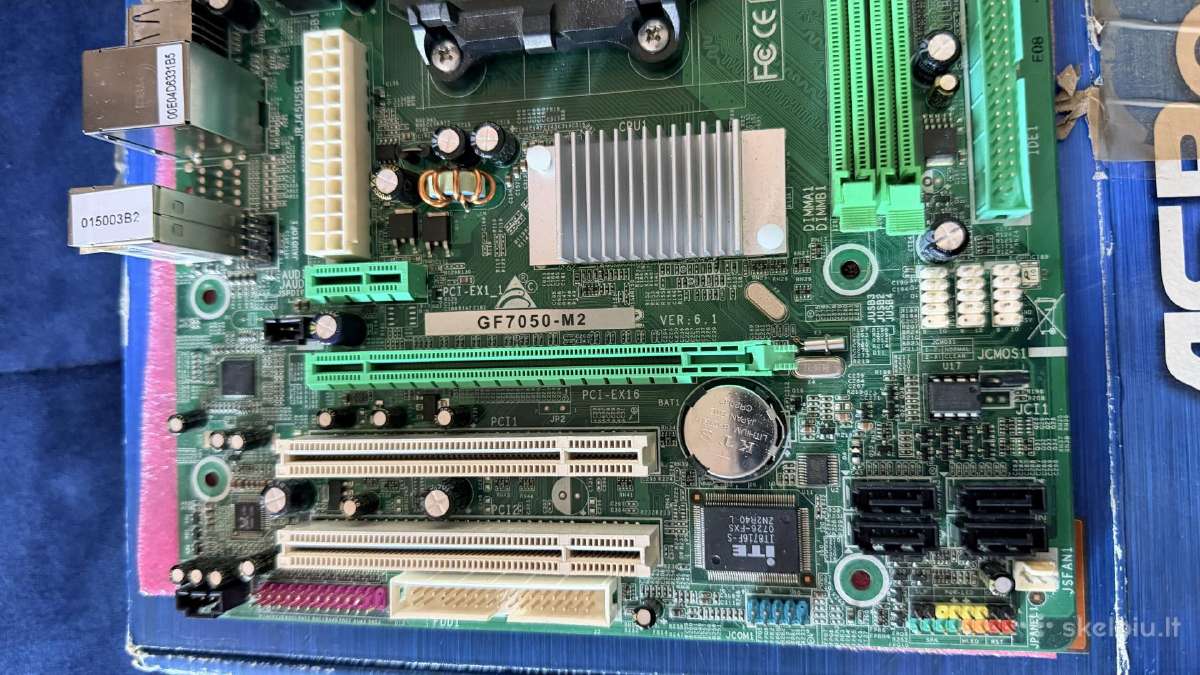 Foxconn Gf7050-m2 motininė plokštė Am2/am2+ Dd - nuotraukos Nr. 3