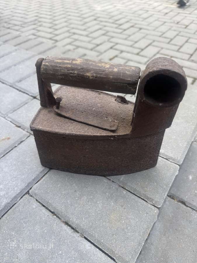 Antikvarinis lygintuvas