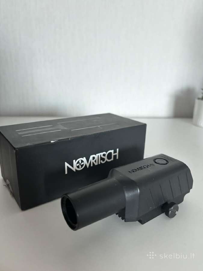 Novritsch clip cam