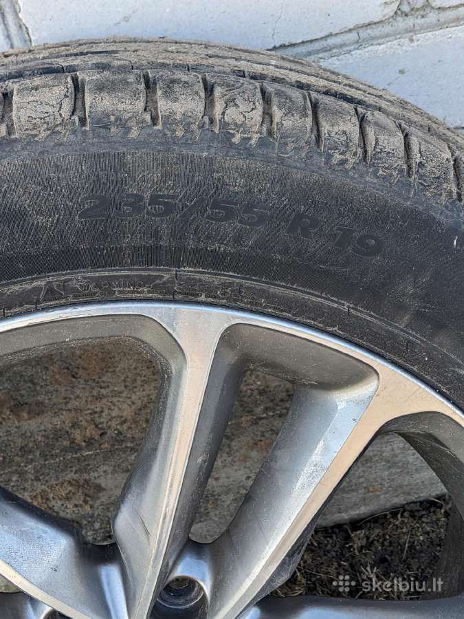 Parduodu ratlankius 235/55 R19, kitas dalis 3b800 - nuotraukos Nr. 2