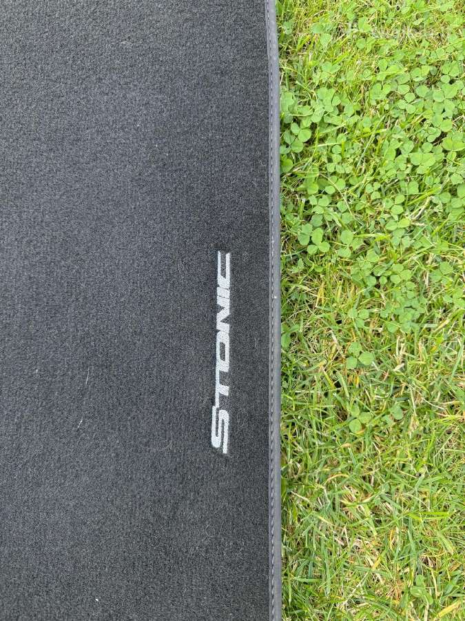 Kia Stonic 2021m. originalus kilimeliai