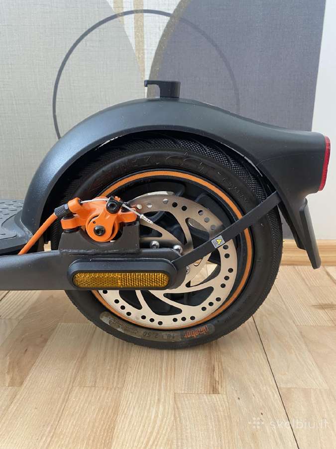 Elektrinis paspirtukas Segway Ninebot F40e - nuotraukos Nr. 5