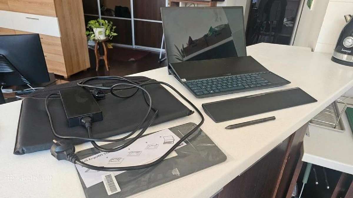 Asus Zenbook Duo Ux582l - nuotraukos Nr. 3