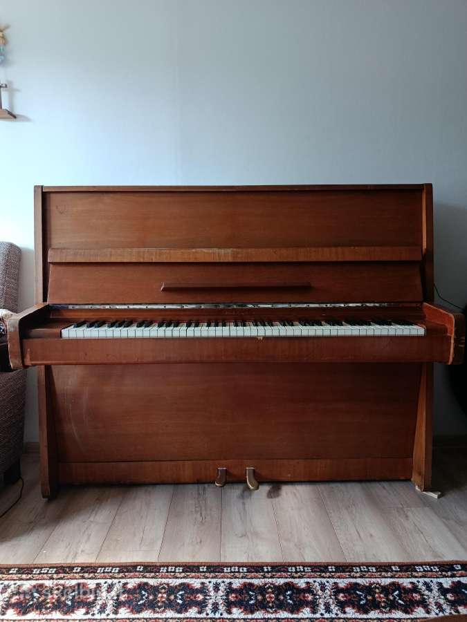 Dovanoju pianina